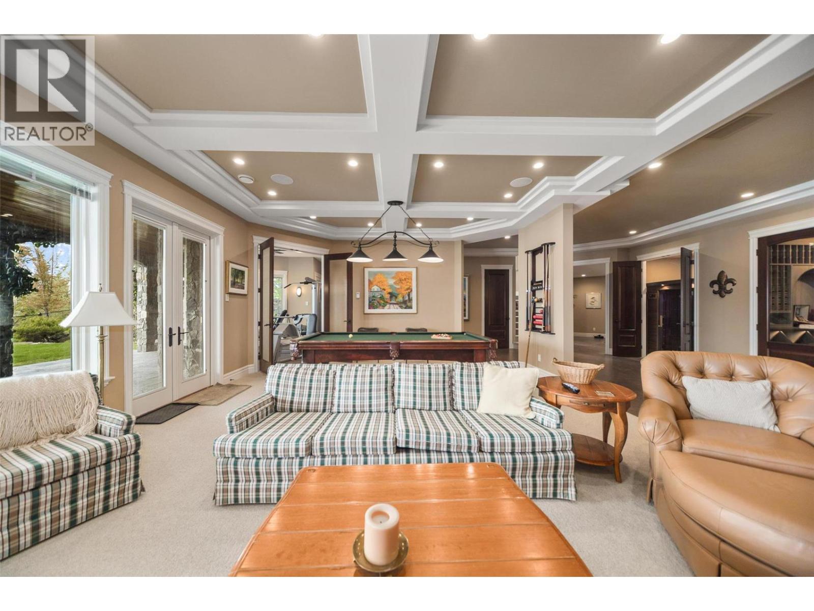 225 Swick Road, Kelowna, BC - Indoor