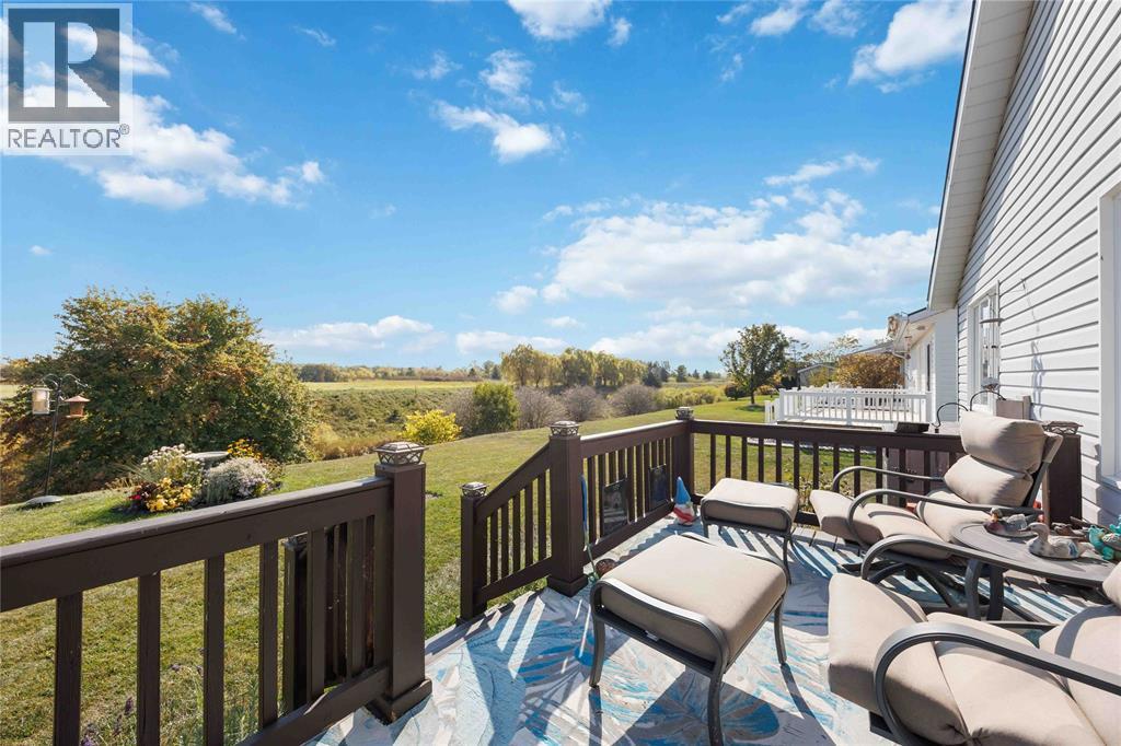 5700 Blackwell Sideroad Unit# 74, Sarnia, ON - Outdoor With Exterior