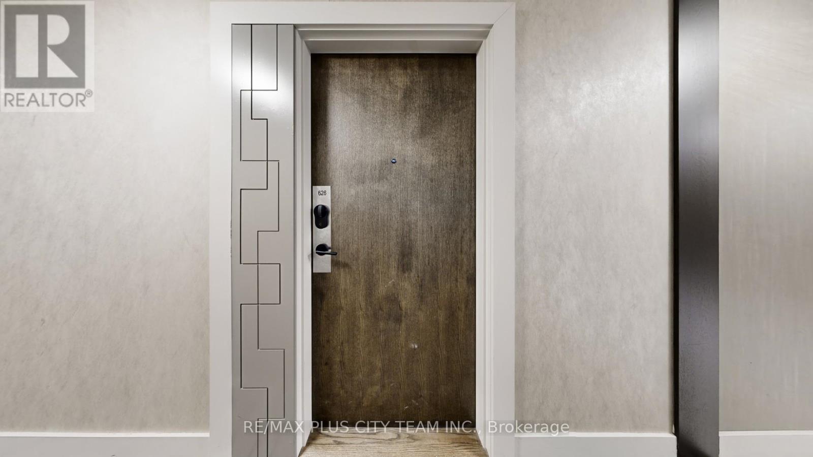 626 - 100 Eagle Rock Way, Vaughan, ON - Indoor Photo Showing Other Room