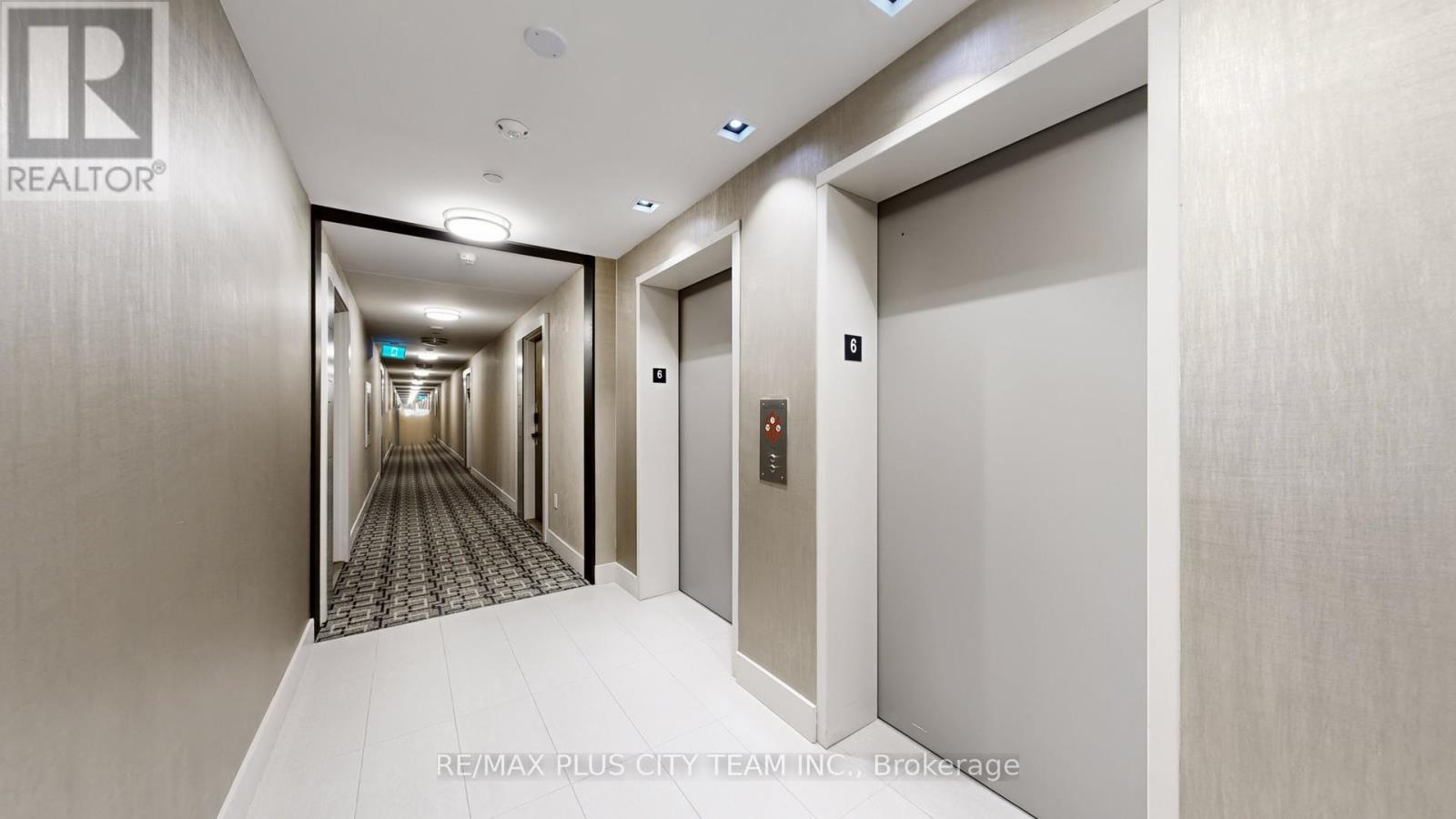 626 - 100 Eagle Rock Way, Vaughan, ON - Indoor Photo Showing Other Room