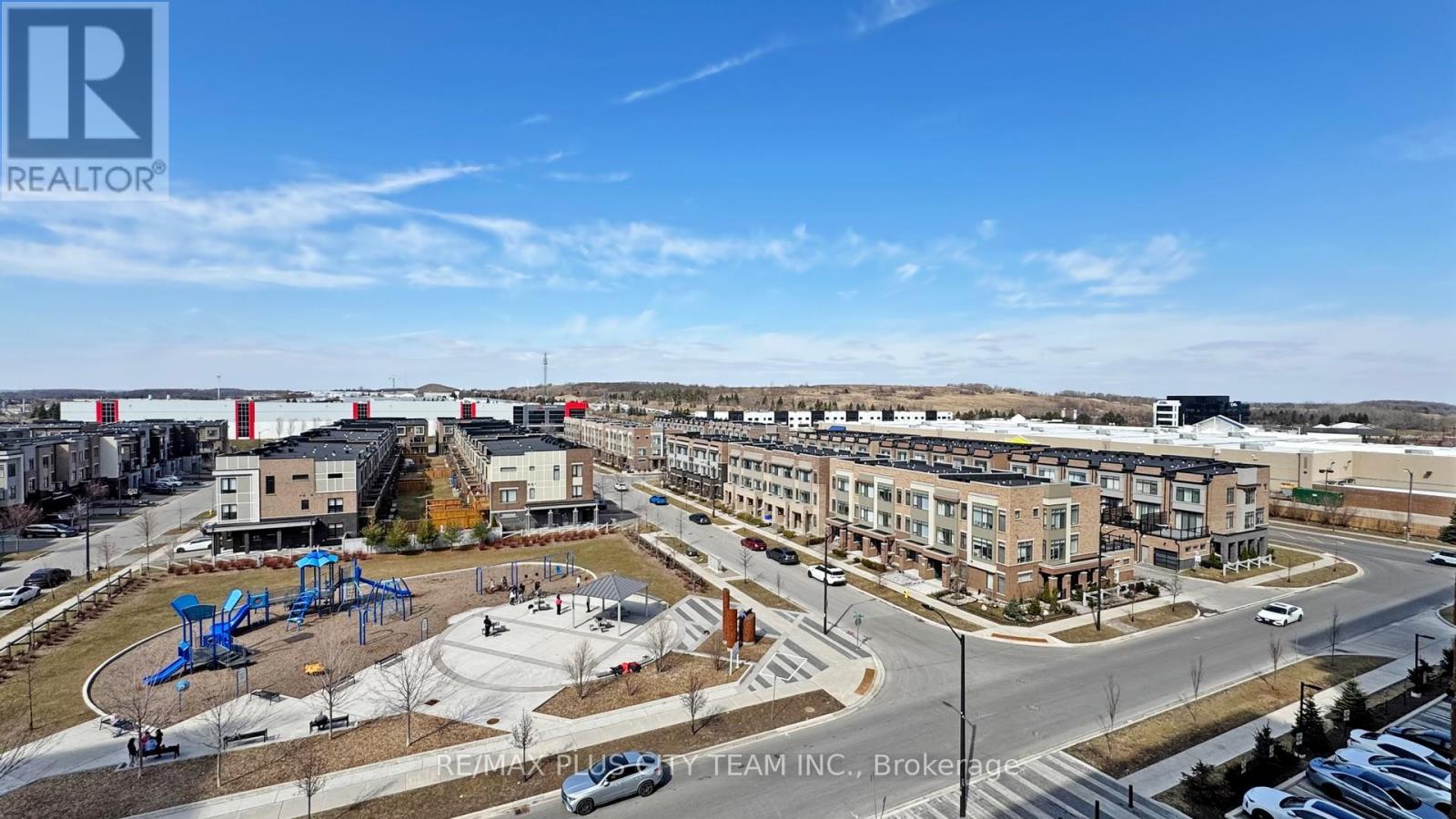 626 - 100 Eagle Rock Way, Vaughan, ON - Outdoor With View