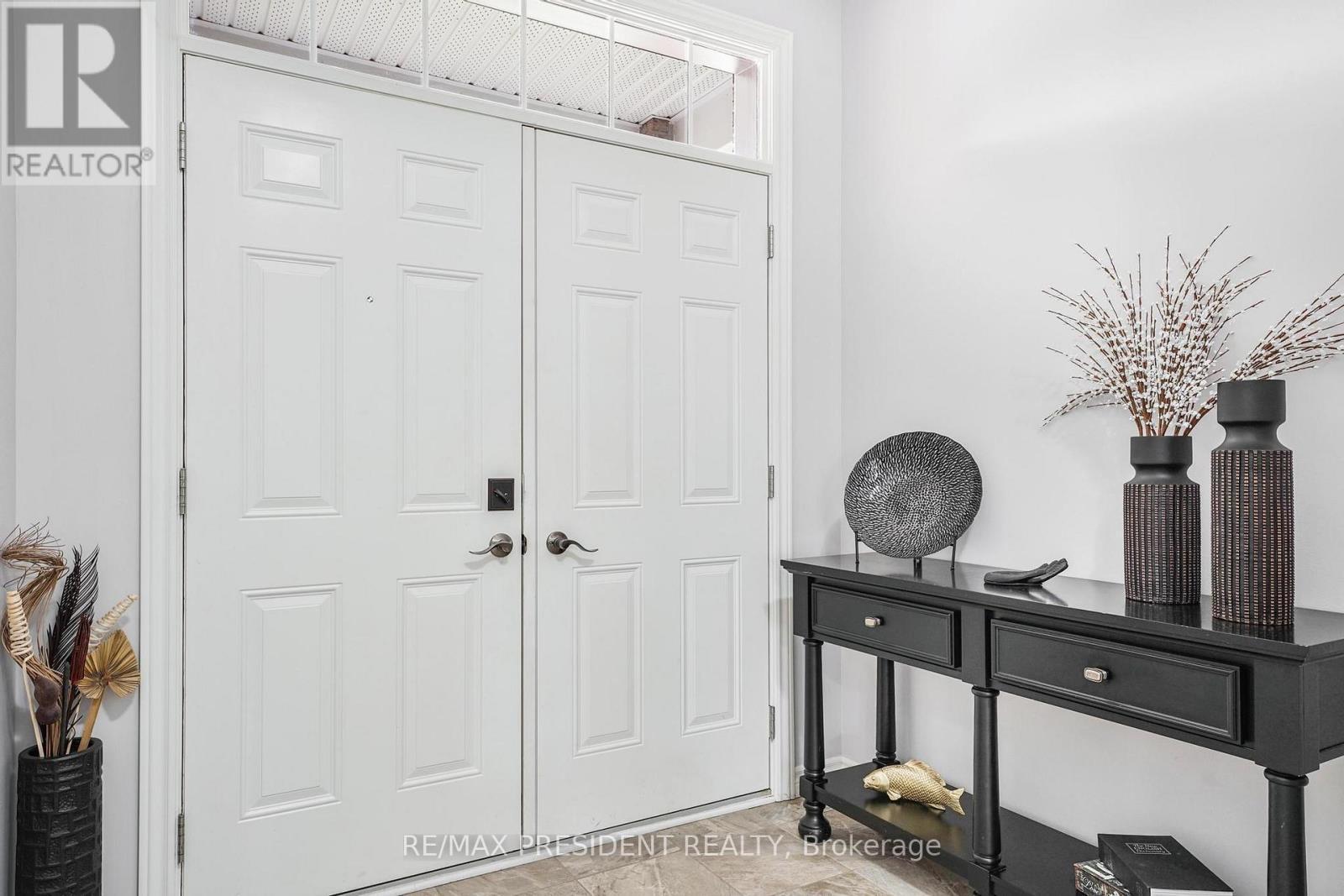 505 Sophia Crescent, London North, ON - Indoor Photo Showing Other Room