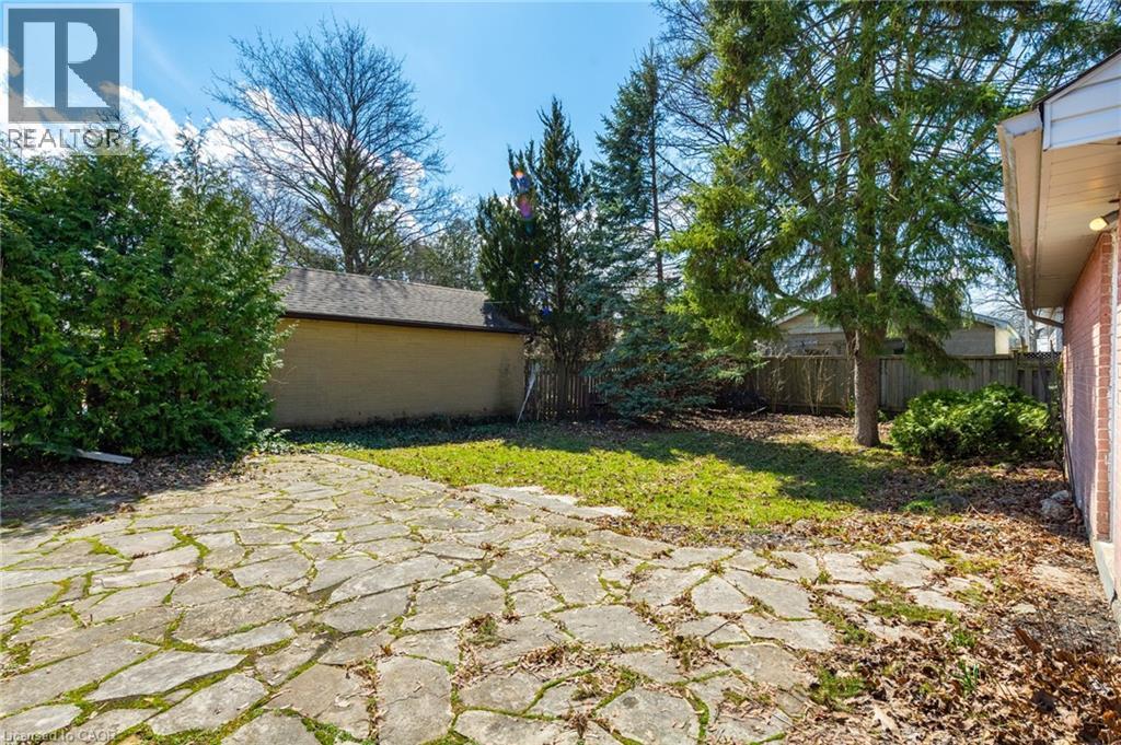 58 Lowrey Avenue S, Cambridge, ON - Outdoor