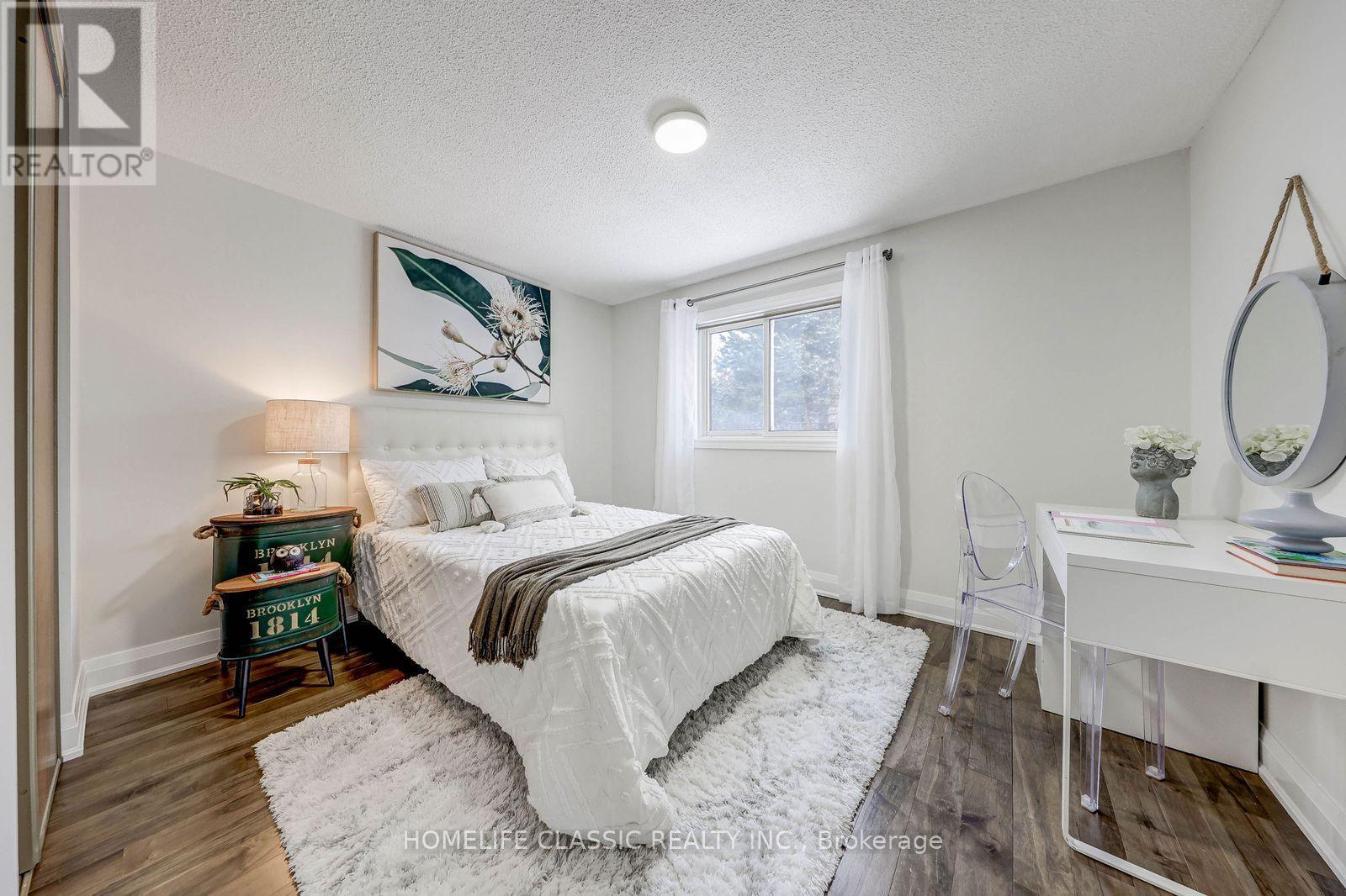 Bedroom # 3 - 56 Gray Crescent, Richmond Hill, ON - Indoor Photo Showing Bedroom