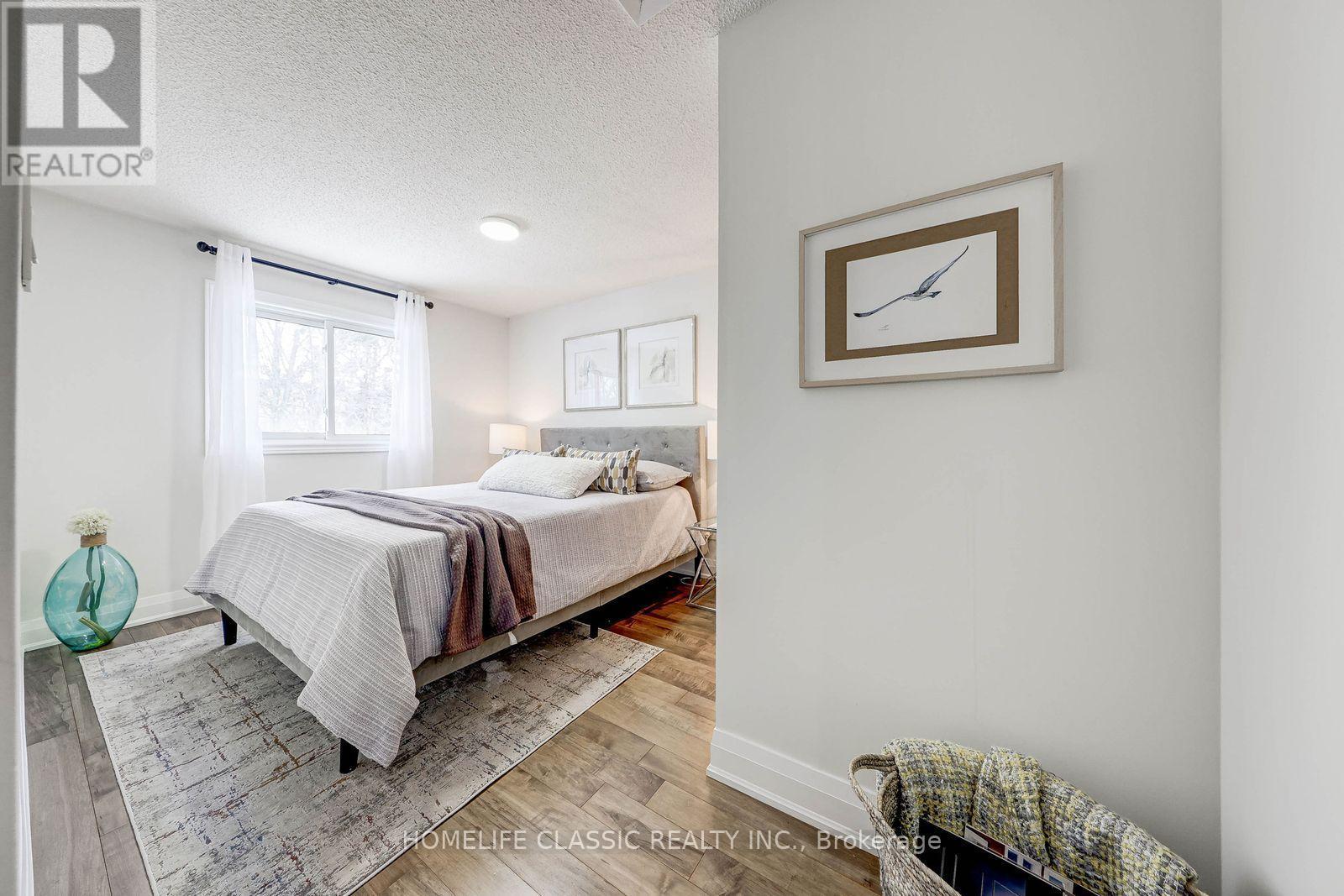 Bedroom #2 - 56 Gray Crescent, Richmond Hill, ON - Indoor Photo Showing Bedroom