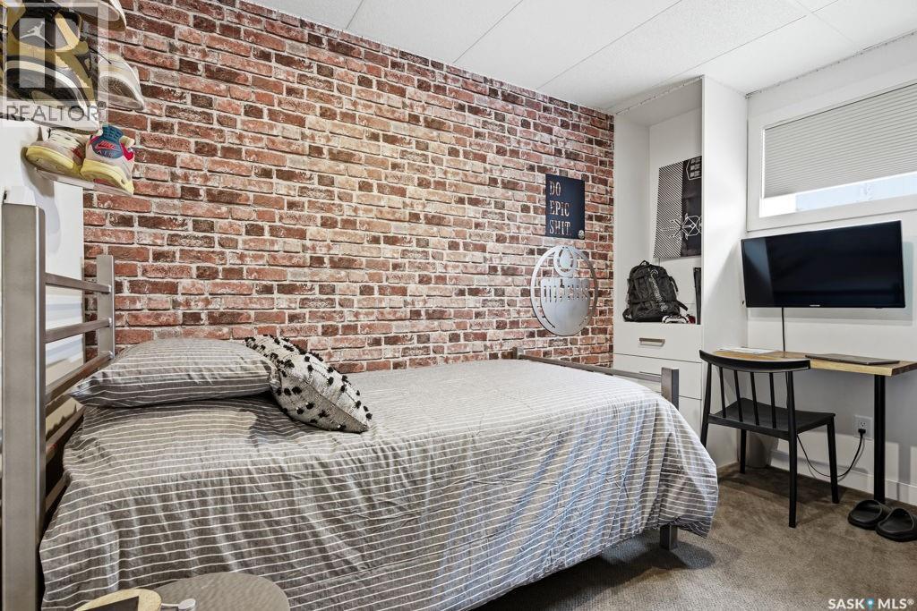 2722 Alfred Crescent, Regina, SK - Indoor Photo Showing Bedroom