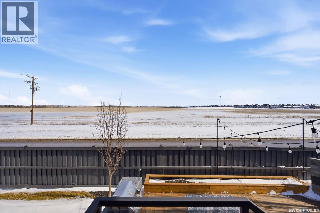 2722 Alfred Crescent, Regina, SK - Outdoor With View