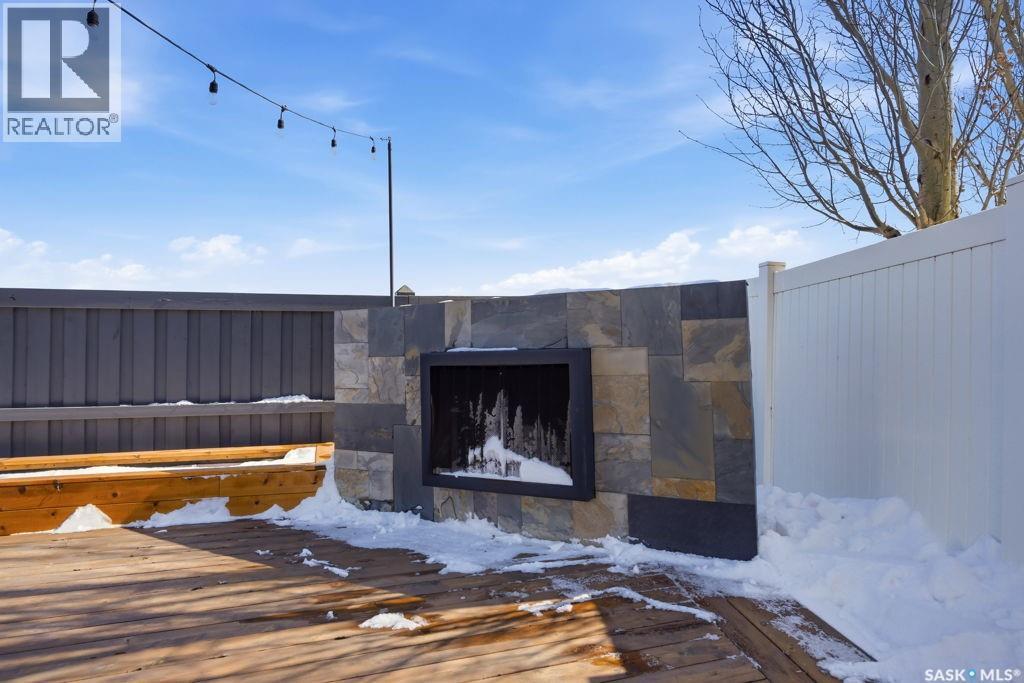 2722 Alfred Crescent, Regina, SK - Outdoor