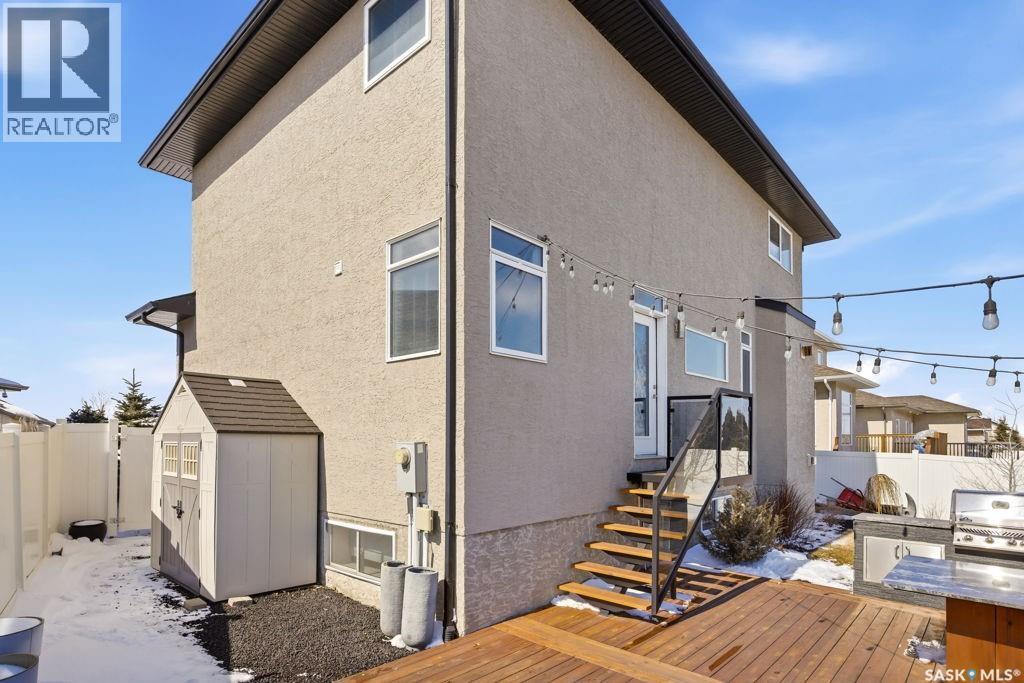 2722 Alfred Crescent, Regina, SK - Outdoor With Exterior
