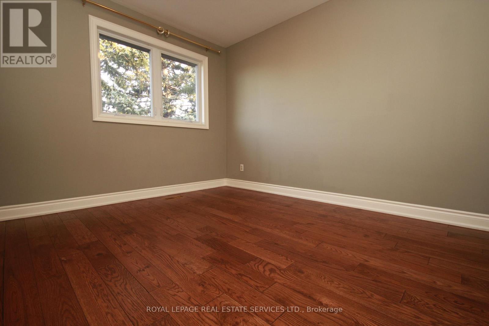 3524 Birchmeadow Crescent, Mississauga, ON - Indoor Photo Showing Other Room