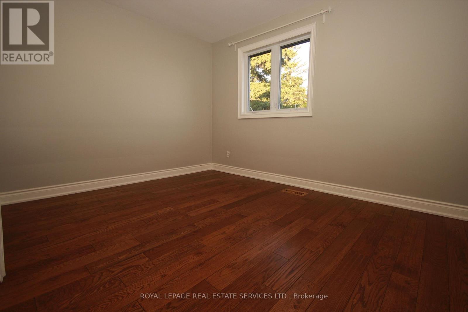 3524 Birchmeadow Crescent, Mississauga, ON - Indoor Photo Showing Other Room