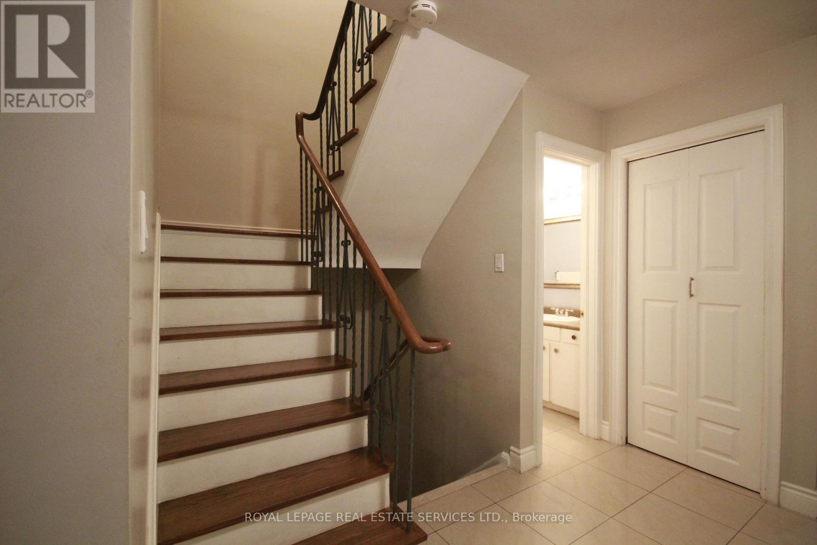 3524 Birchmeadow Crescent, Mississauga, ON - Indoor Photo Showing Other Room