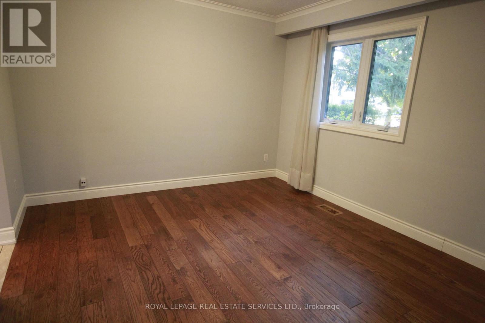 3524 Birchmeadow Crescent, Mississauga, ON - Indoor Photo Showing Other Room