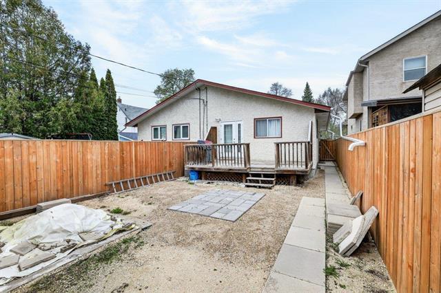 168 Bertrand St, Winnipeg, MB
