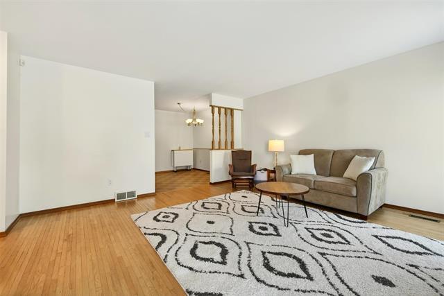 168 Bertrand St, Winnipeg, MB