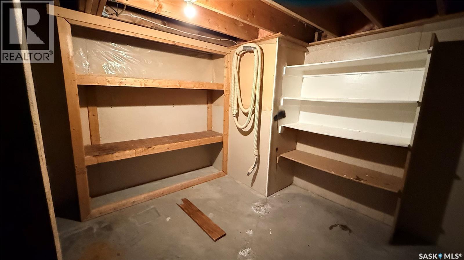 468 Petterson Drive, Estevan, SK - Indoor