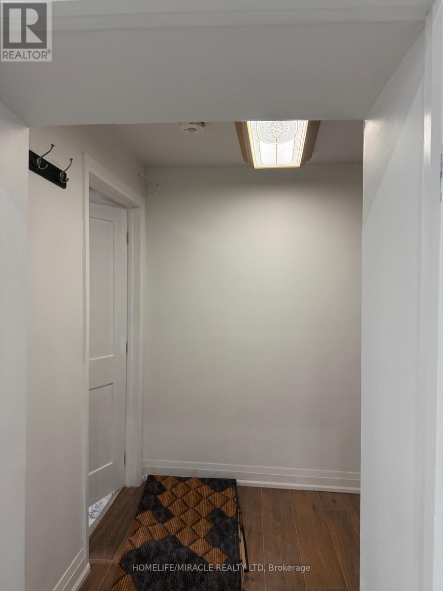 69 Southworth Street N, Welland, ON - Indoor Photo Showing Other Room