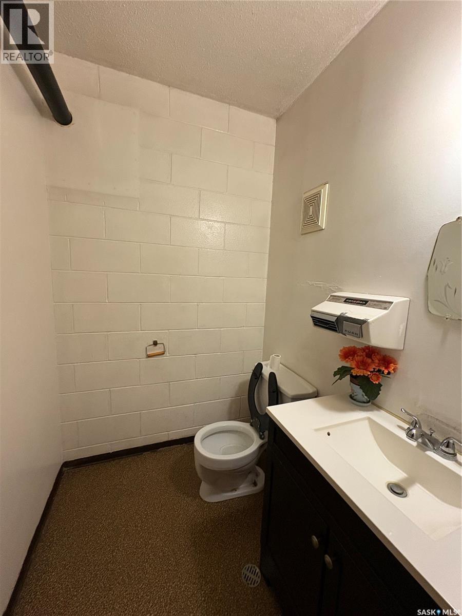 310 Main Street N, Ituna, SK