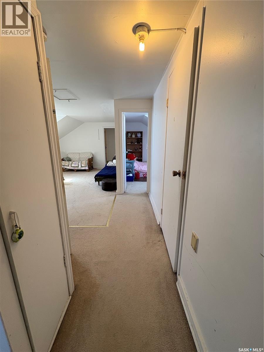 310 Main Street N, Ituna, SK