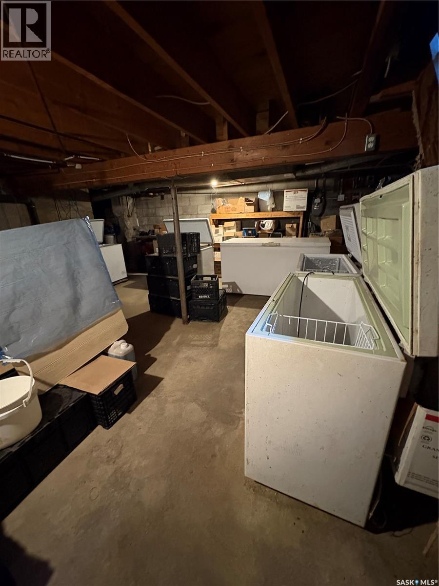 310 Main Street N, Ituna, SK