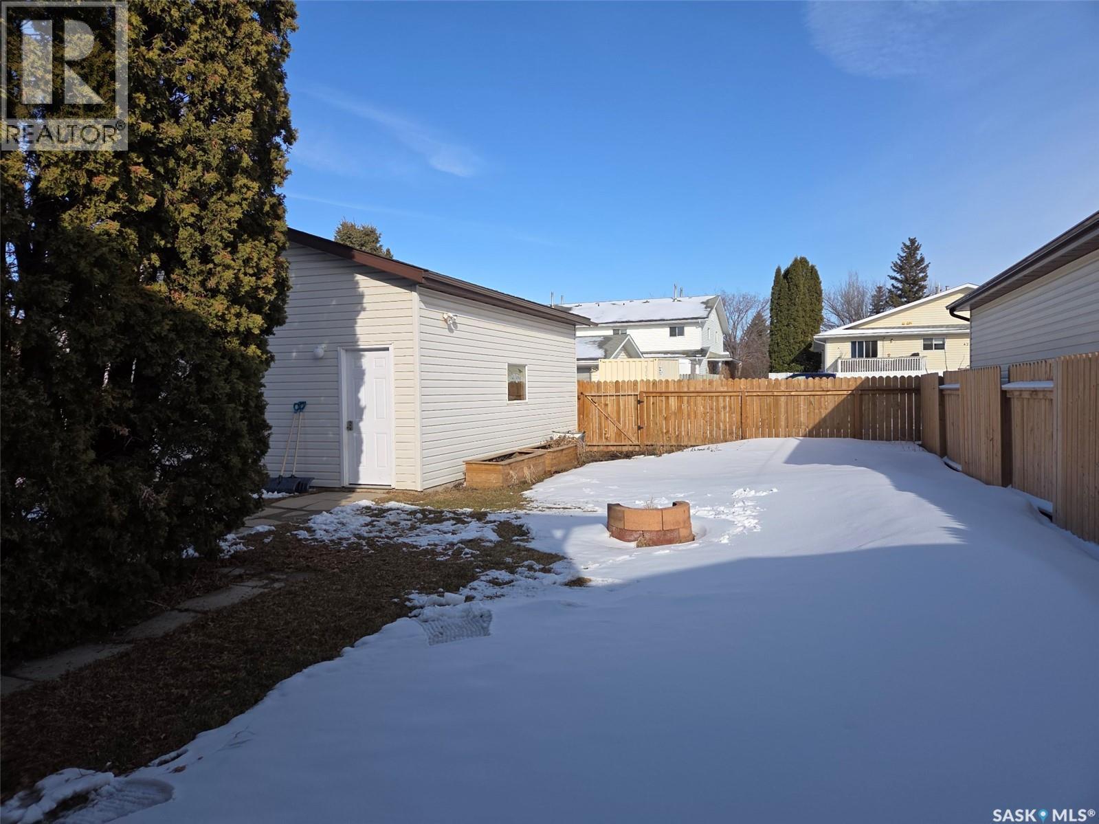 311 Wilkinson Crescent, Saskatoon, SK - Outdoor