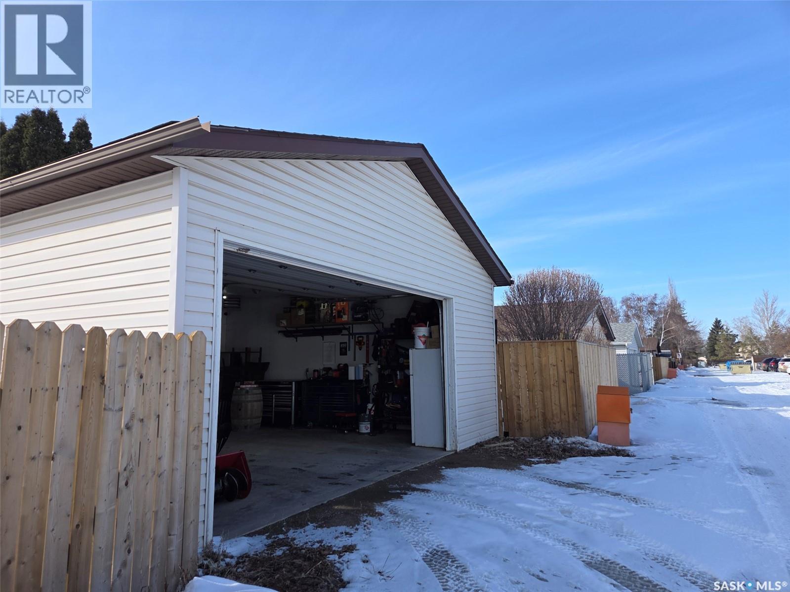 311 Wilkinson Crescent, Saskatoon, SK - Outdoor