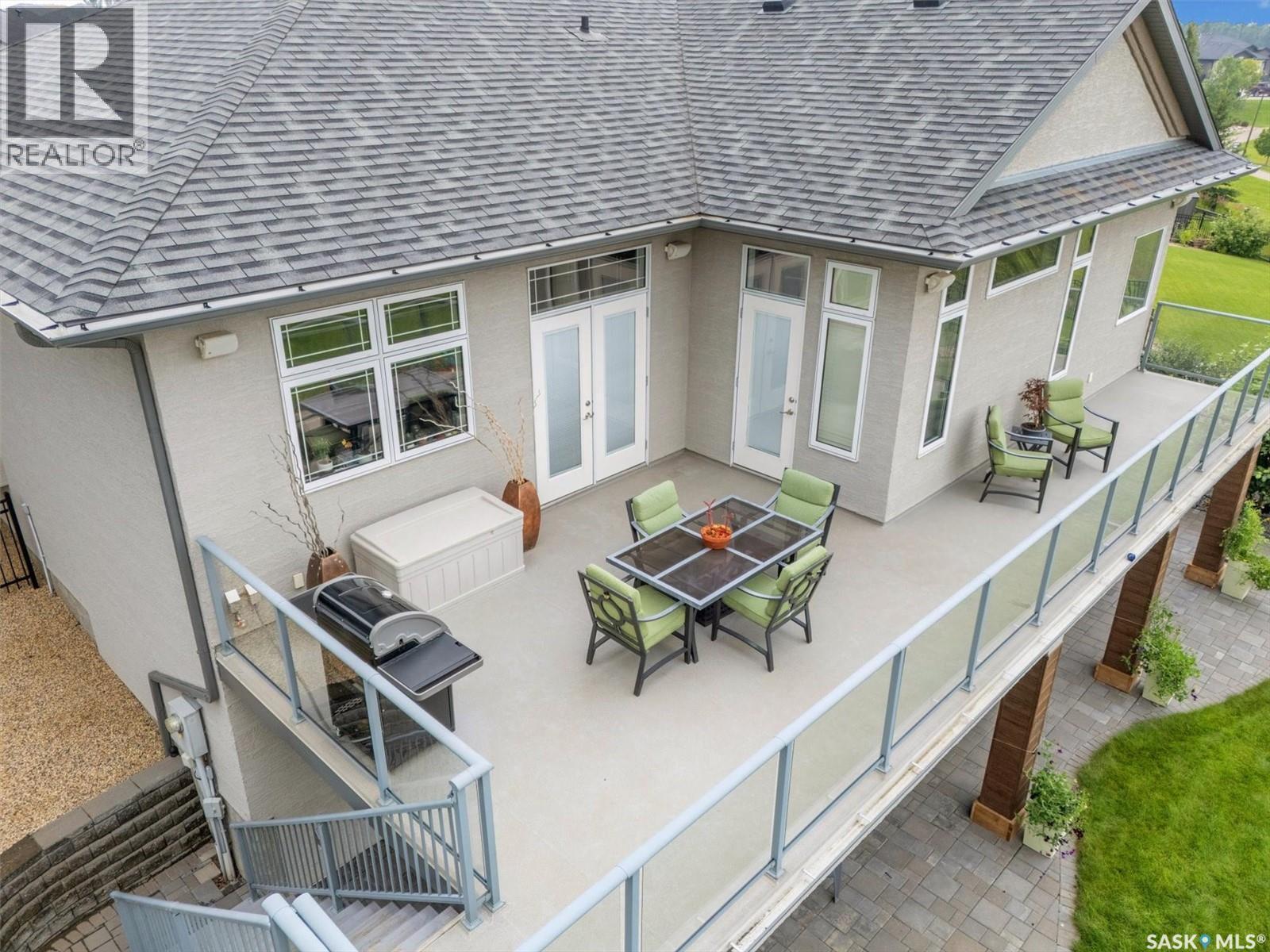 511 Bennion Terrace, Saskatoon, SK - Outdoor With Deck Patio Veranda With Exterior