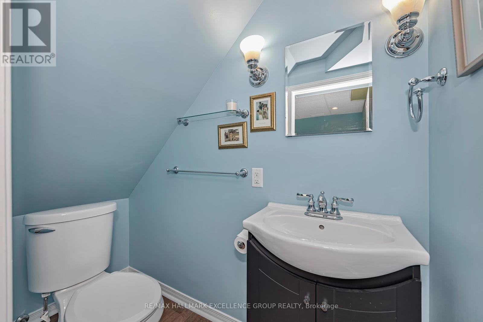 2691 Colman Street, Ottawa, ON - Indoor Photo Showing Bathroom