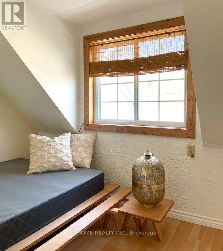 59 Muskoka Avenue, Oshawa, ON - Indoor