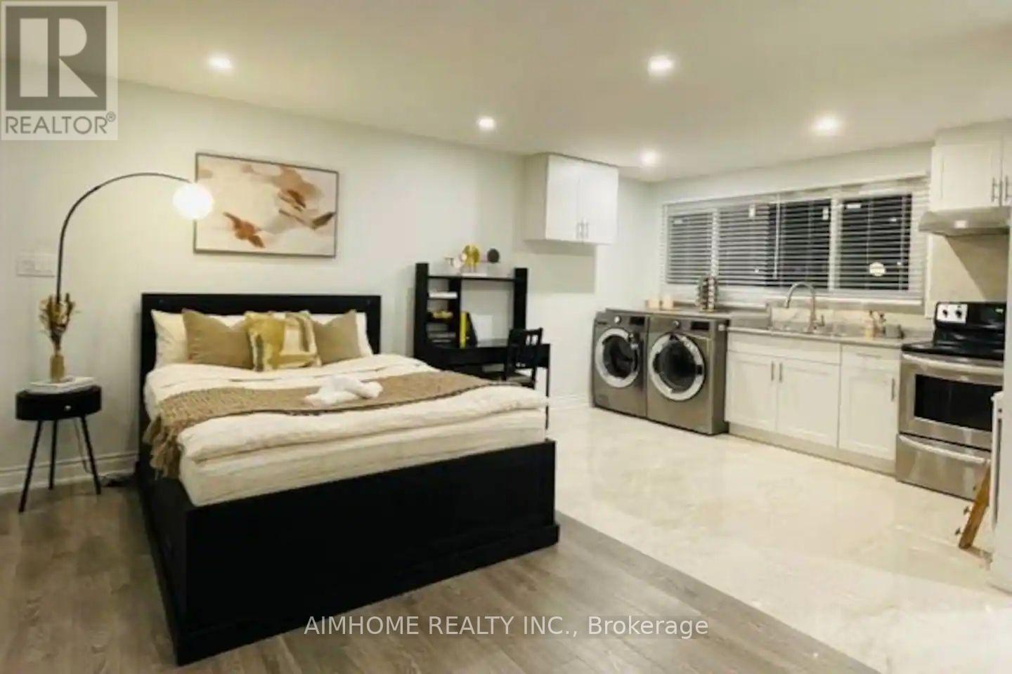 59 Muskoka Avenue, Oshawa, ON - Indoor Photo Showing Other Room