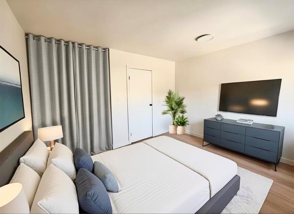 9 Stinson Avenue, Winnipeg, MB - Indoor Photo Showing Bedroom