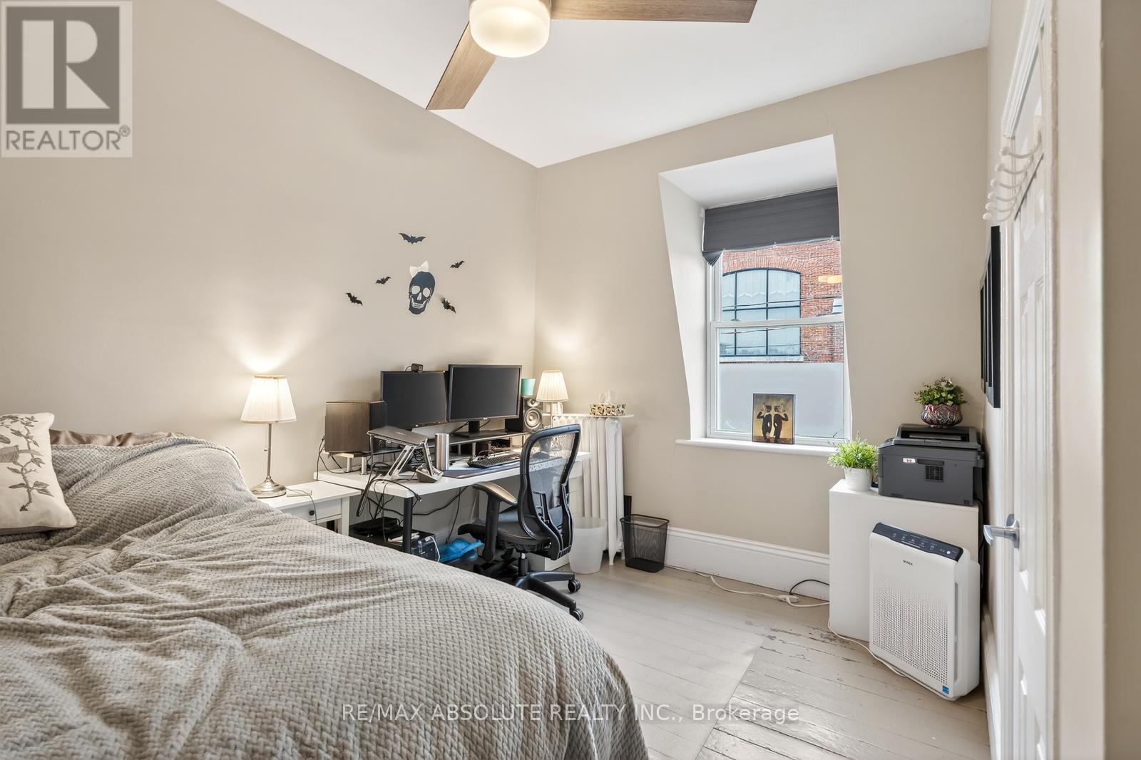 231 Bell Street N, Ottawa, ON - Indoor Photo Showing Bedroom
