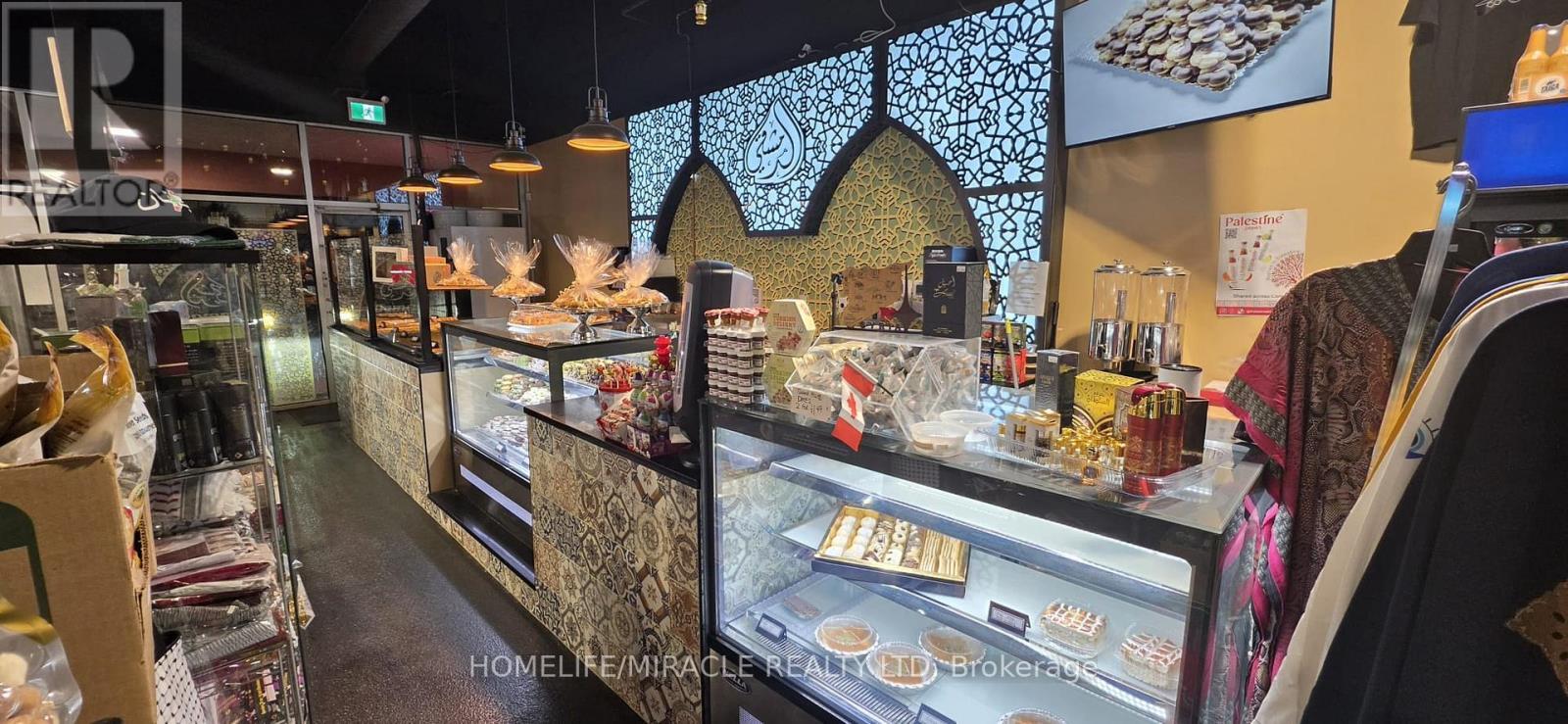 8 - 645 Westmount Road E, Kitchener, ON