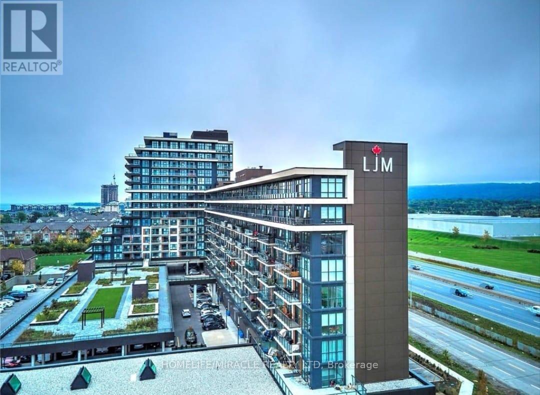 602 - 560 North Service Road, Grimsby, ON - Outdoor