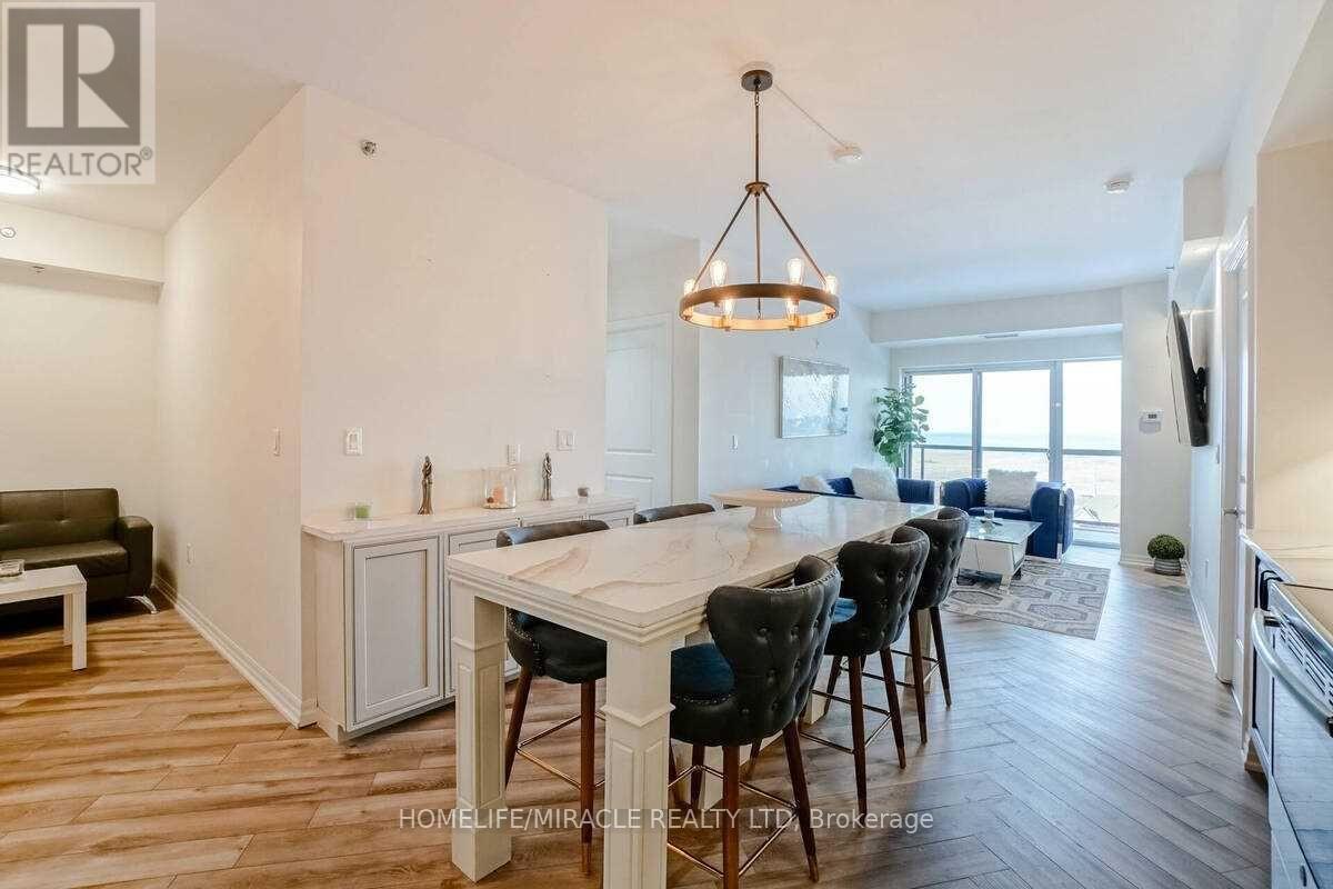 602 - 560 North Service Road, Grimsby, ON - Indoor