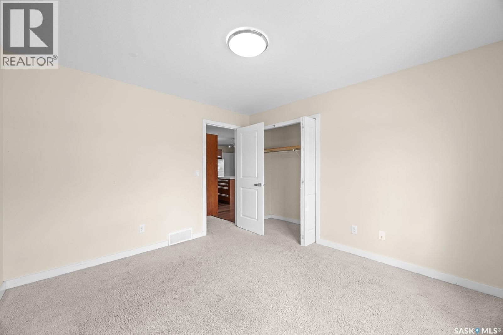 513 2315 Mcclocklin Road, Saskatoon, SK - Indoor Photo Showing Other Room