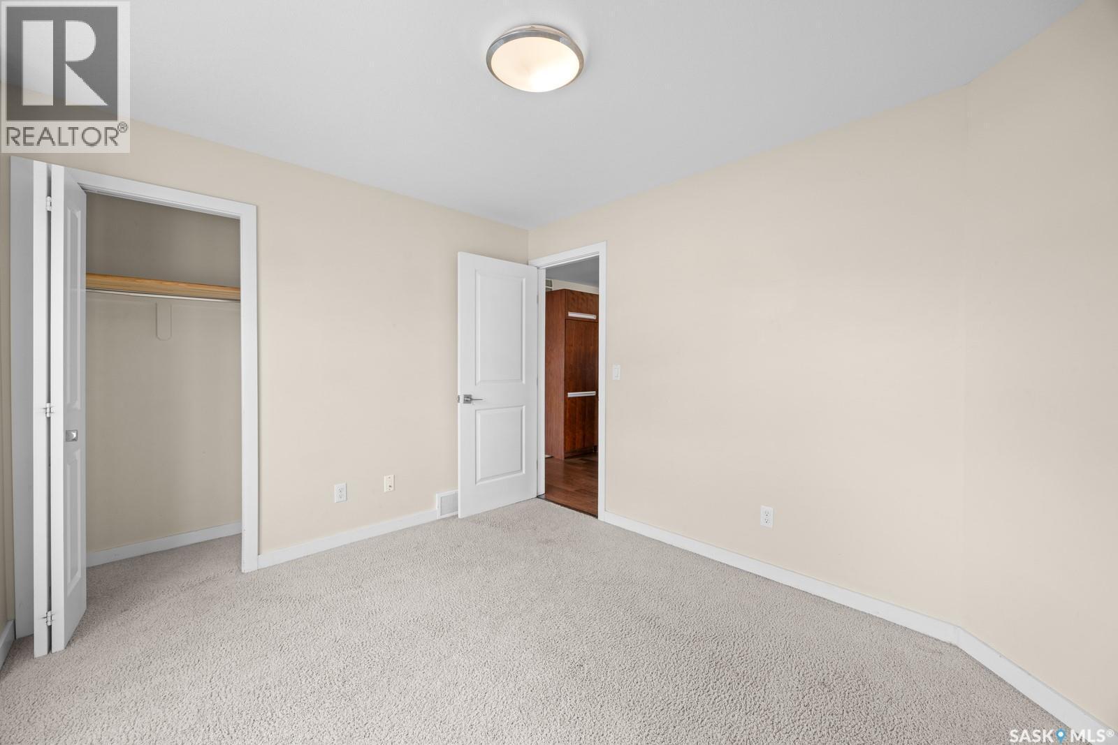 513 2315 Mcclocklin Road, Saskatoon, SK - Indoor Photo Showing Other Room