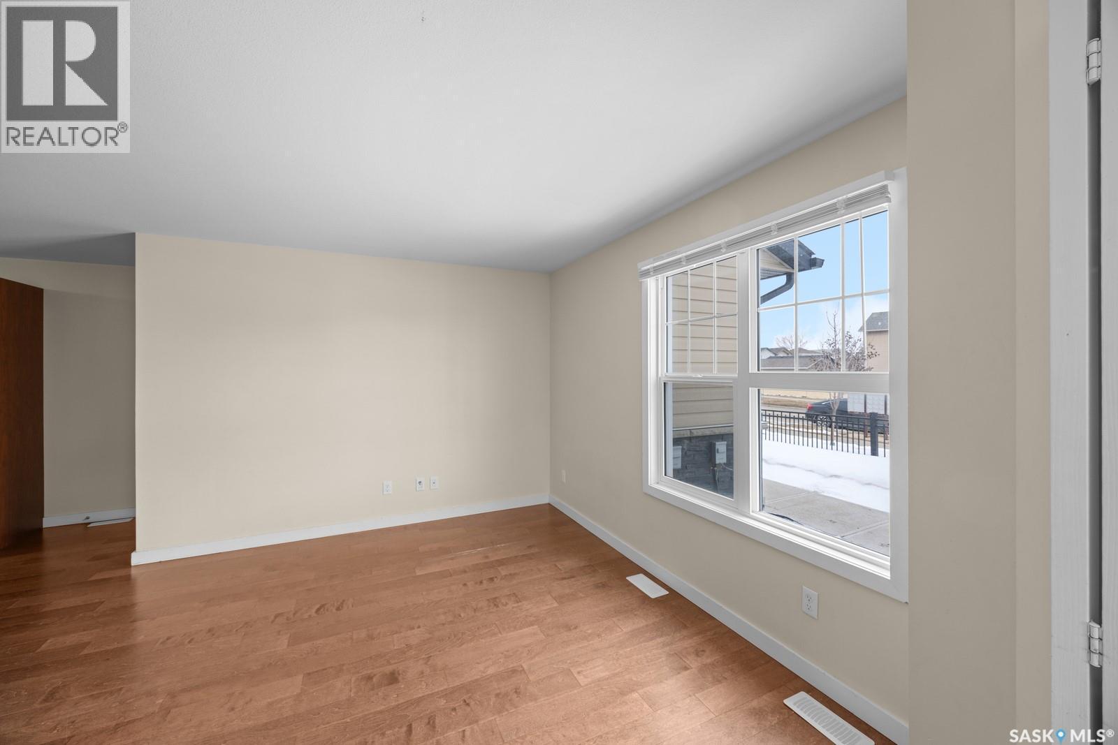 513 2315 Mcclocklin Road, Saskatoon, SK - Indoor Photo Showing Other Room