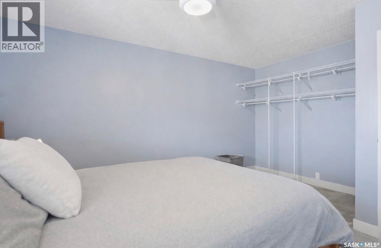 135 310 Stillwater Drive, Saskatoon, SK - Indoor Photo Showing Bedroom