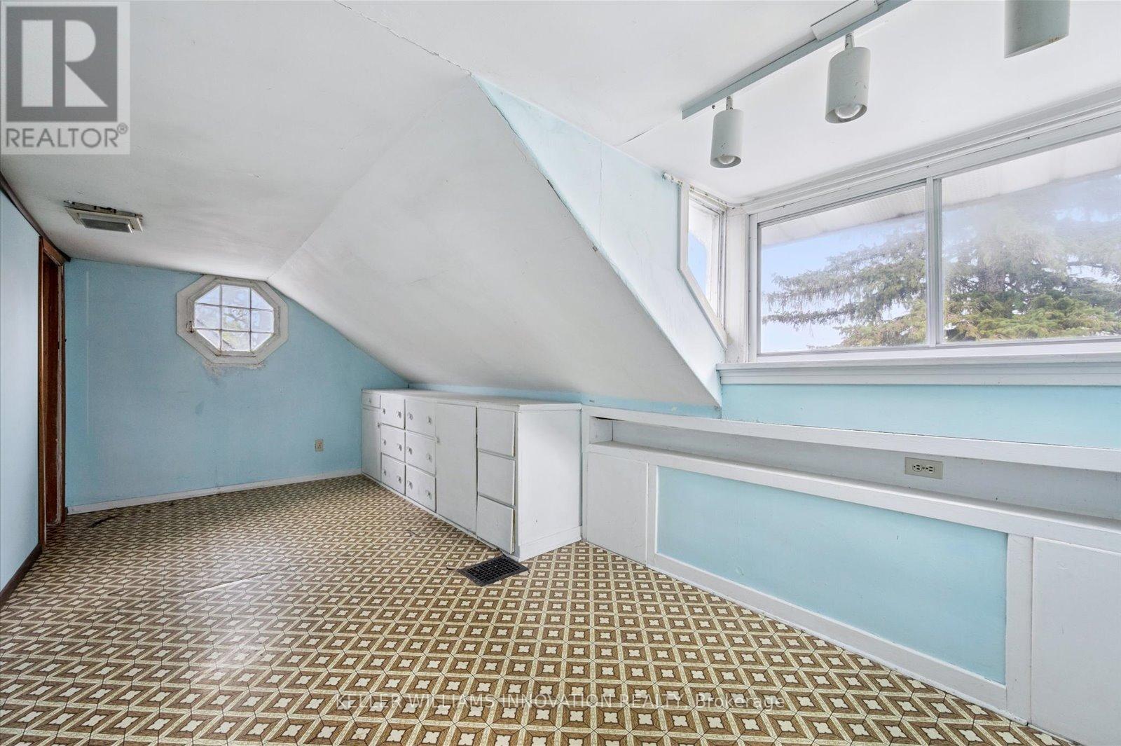 273 Thaler Avenue, Kitchener, ON - Indoor Photo Showing Other Room