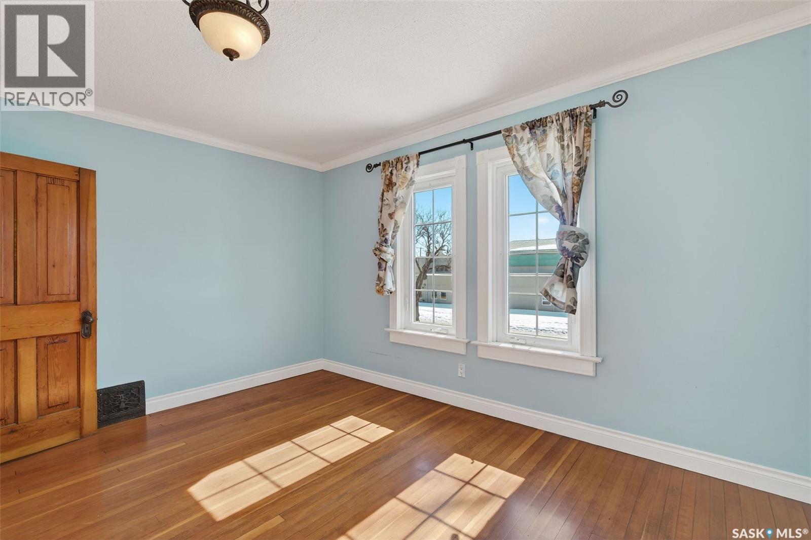 408 10Th Street E, Prince Albert, SK - Indoor Photo Showing Other Room