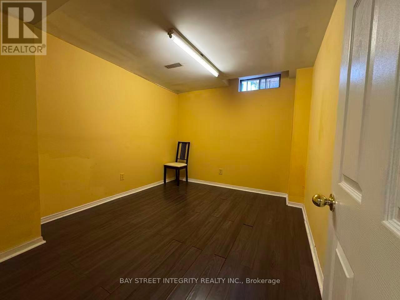 4255 Wakefield Crescent, Mississauga, ON - Indoor Photo Showing Other Room