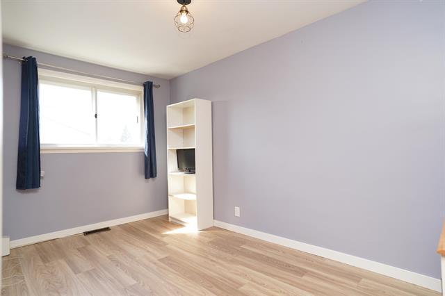 542 Ottawa Ave, Winnipeg, MB