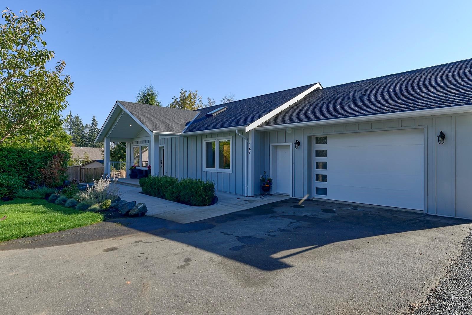 167 Bayridge Pl, Bowser, BC