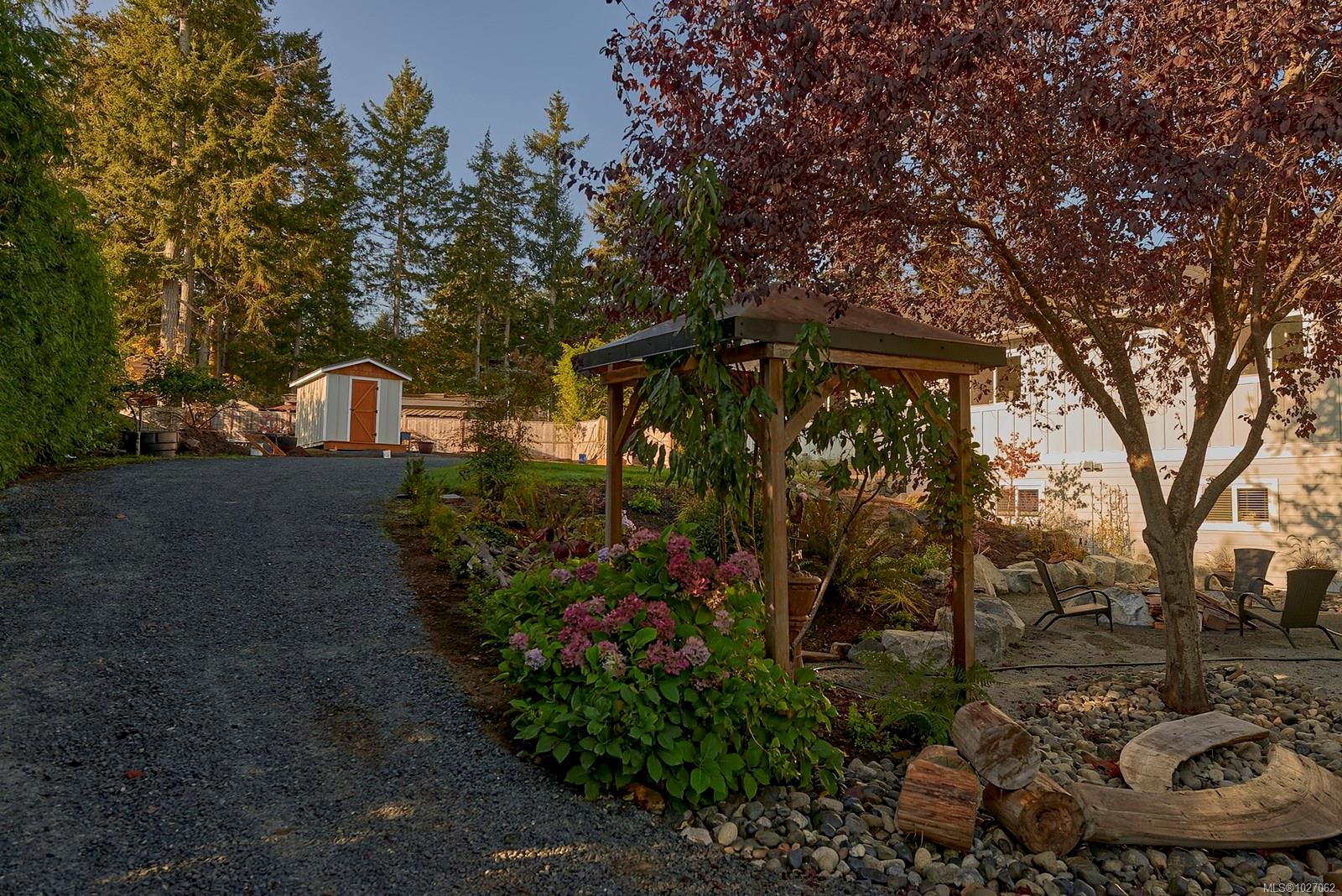 167 Bayridge Pl, Bowser, BC