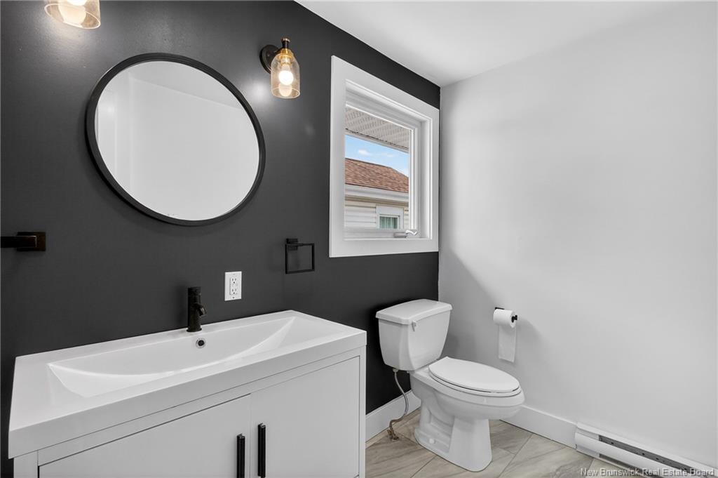 6 Kenmore Dr, Moncton, NB