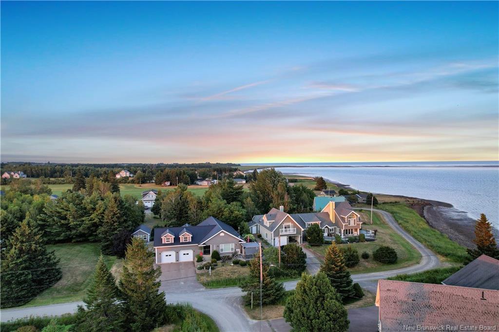 75 Louis-A-Charles St, Grande-Digue, NB