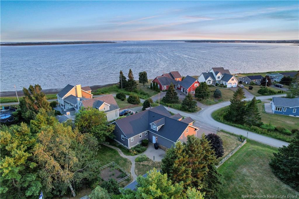 75 Louis-A-Charles St, Grande-Digue, NB