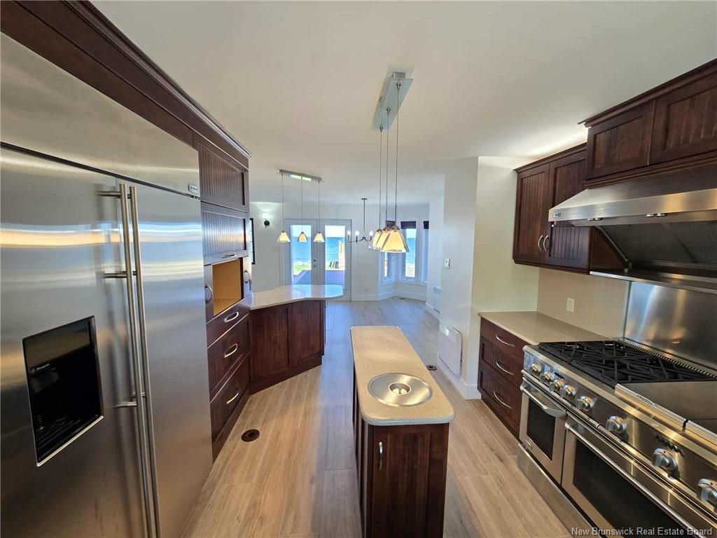 2156 Queen Elizabeth Dr, Bathurst, NB