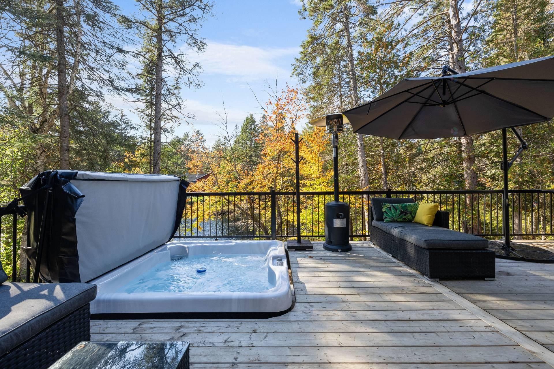 Patio - 50 Rue Des Cougars, Saint-Côme, QC - Outdoor With Deck Patio Veranda